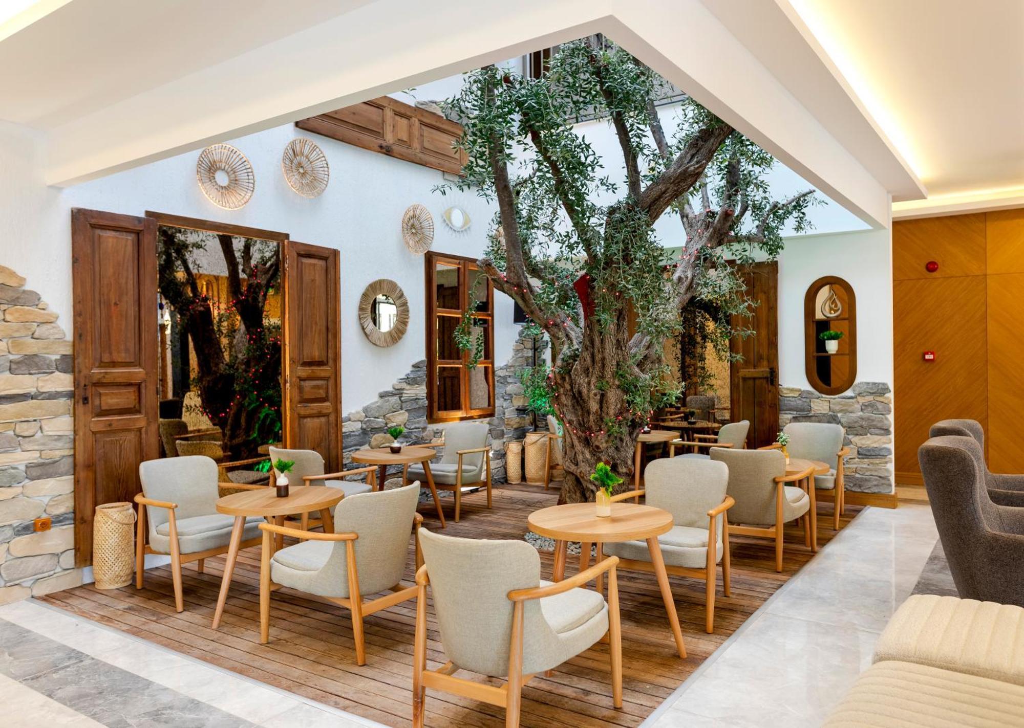 Guelluek Uno Elegance Otel 外观 照片