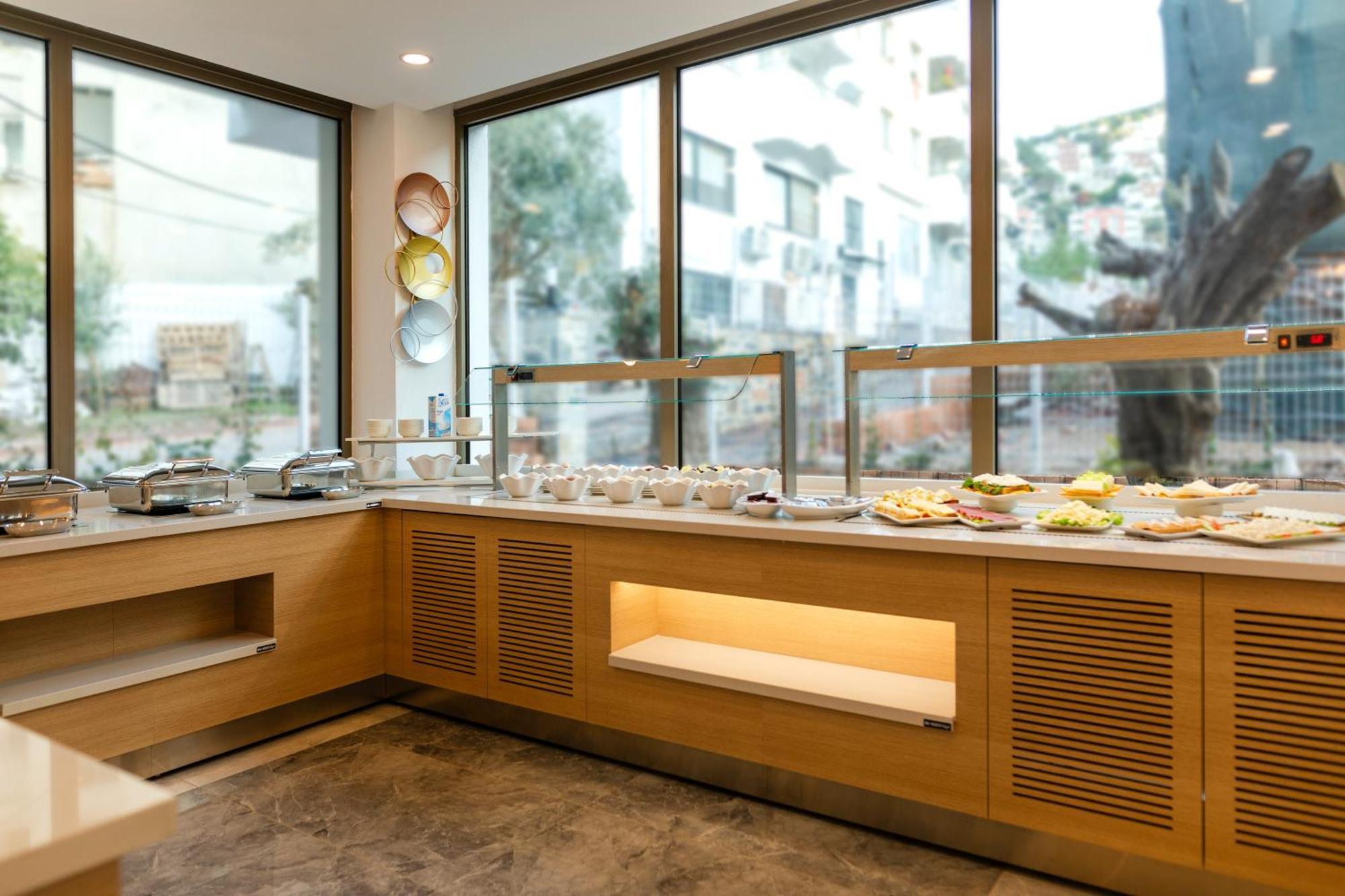 Guelluek Uno Elegance Otel 外观 照片