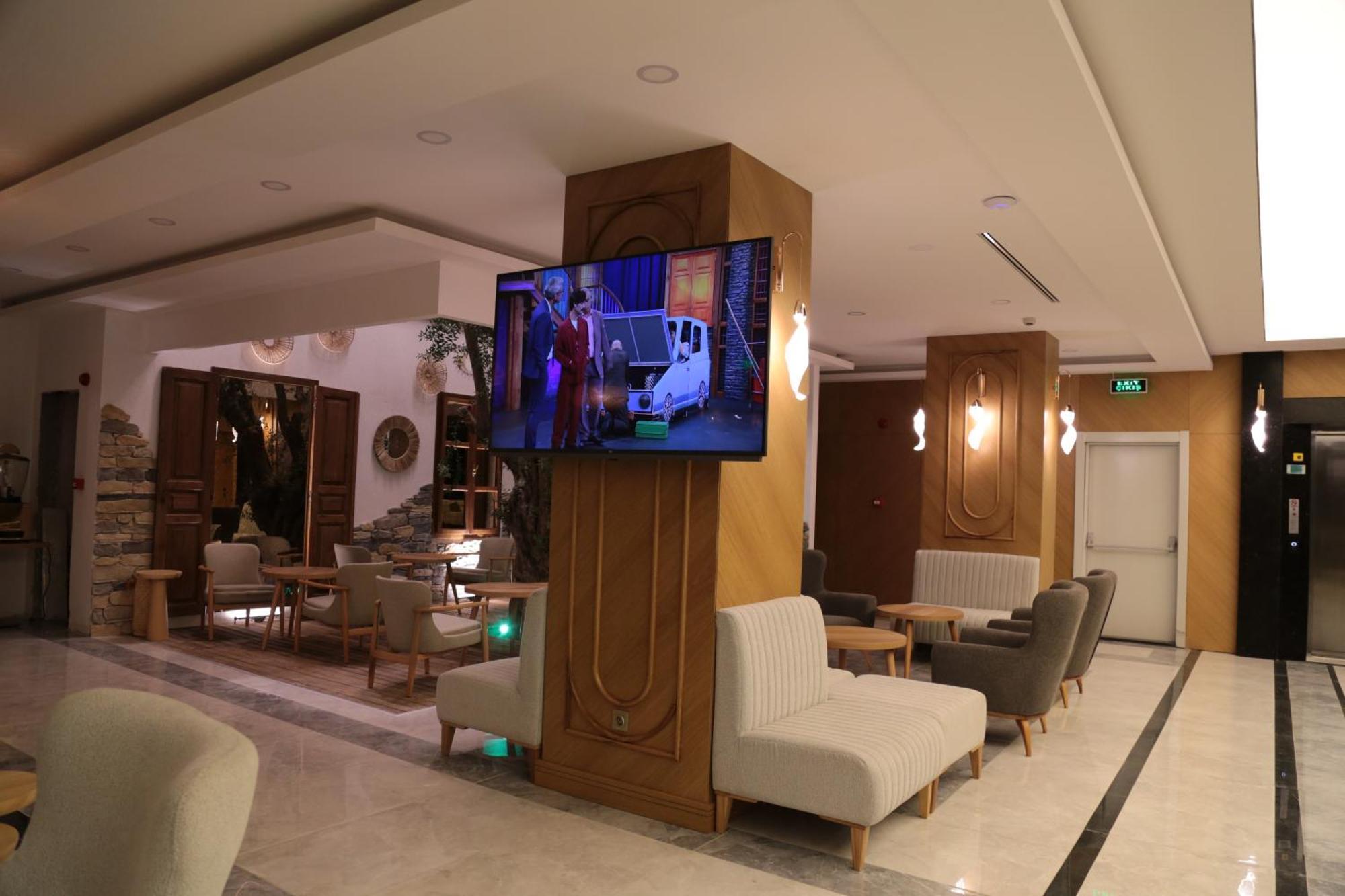 Guelluek Uno Elegance Otel 外观 照片