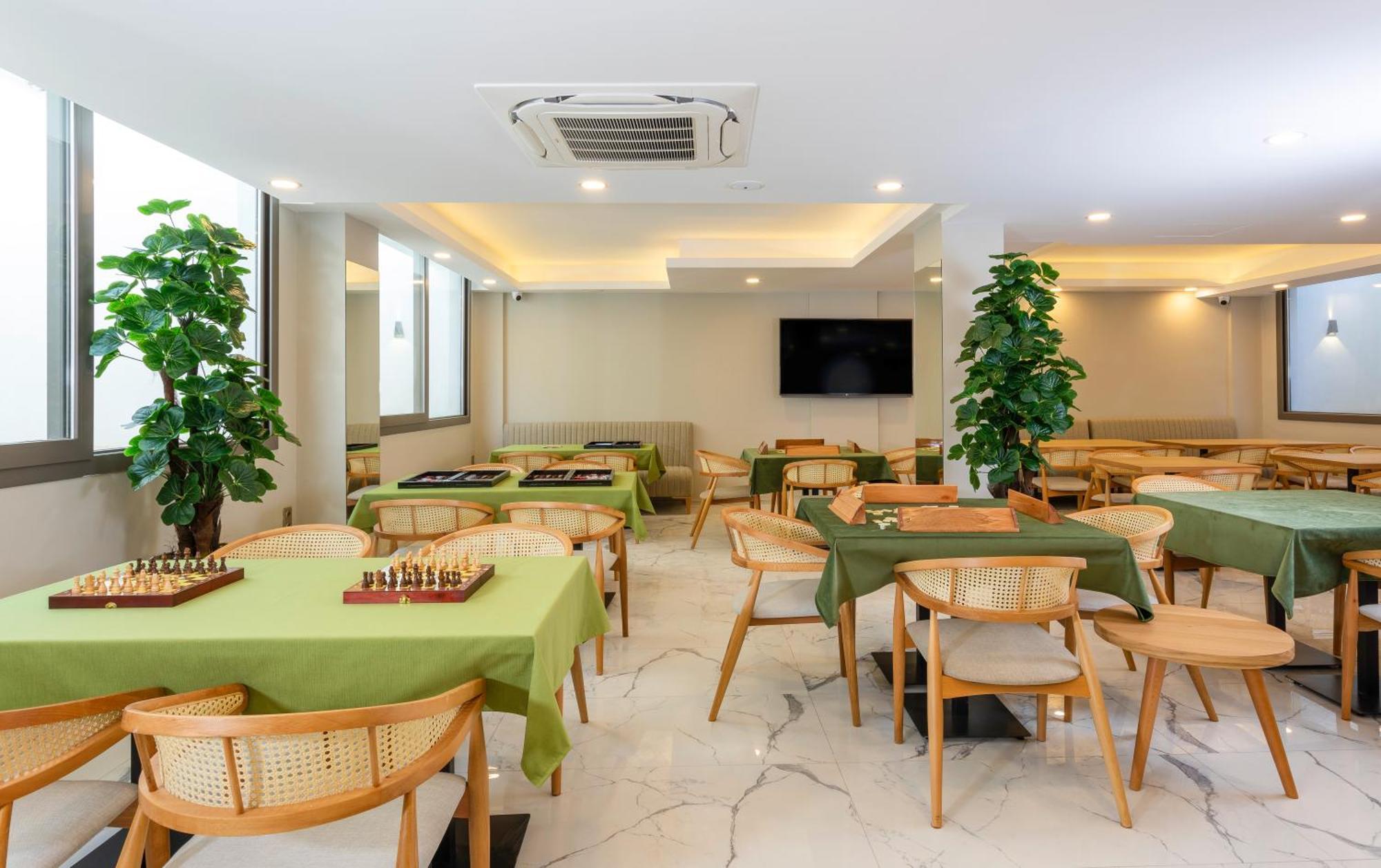 Guelluek Uno Elegance Otel 外观 照片